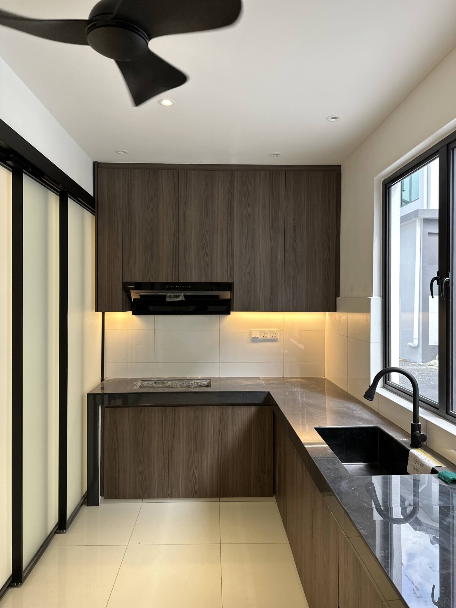 Mid kitchen cabinet renovation Malaysia landed home